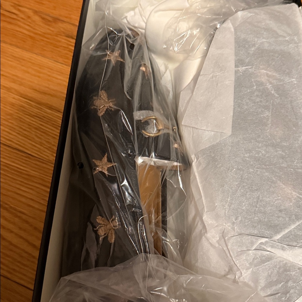 New Gucci Jordaan star and bee loafers sz 38 - Picture 3 of 3